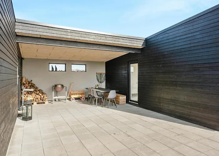 Prázdninový dům 3 Bedroom Beautiful In Haderslev